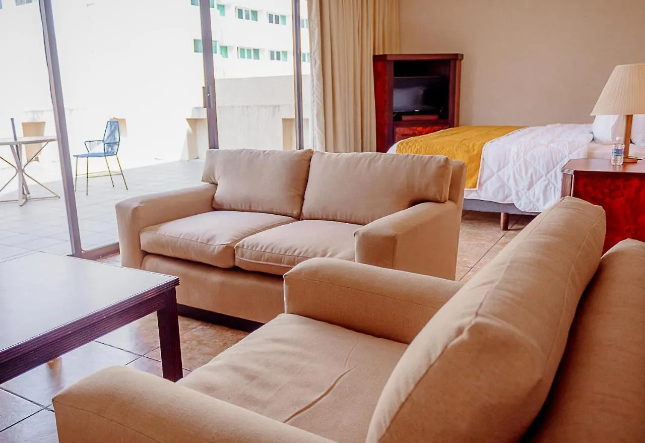 ****  Hotel Los Aluxes Mérida México